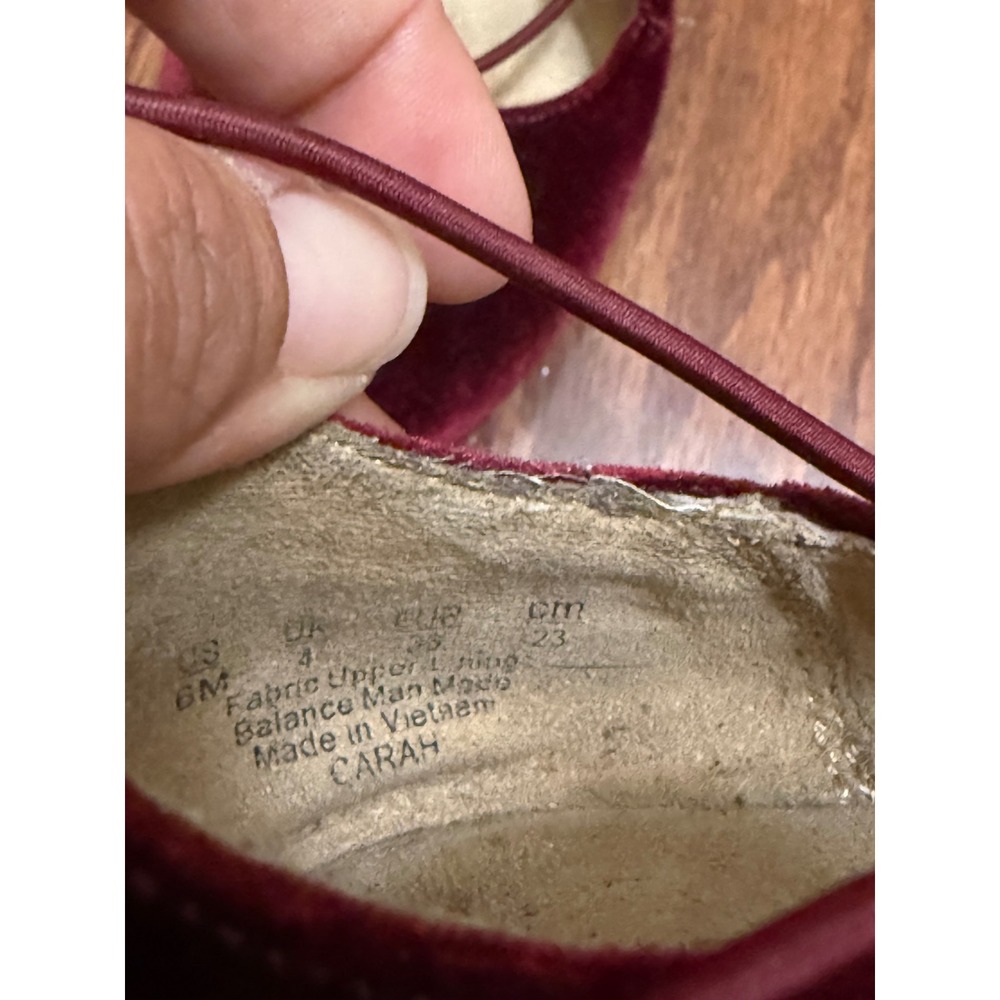 Naturalizer Carah Burgundy Velvet Lace Up Ballet Flats Womens Size 6M - Picture 3 of 10